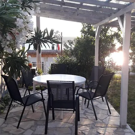 House Sanda - Pet Friendly